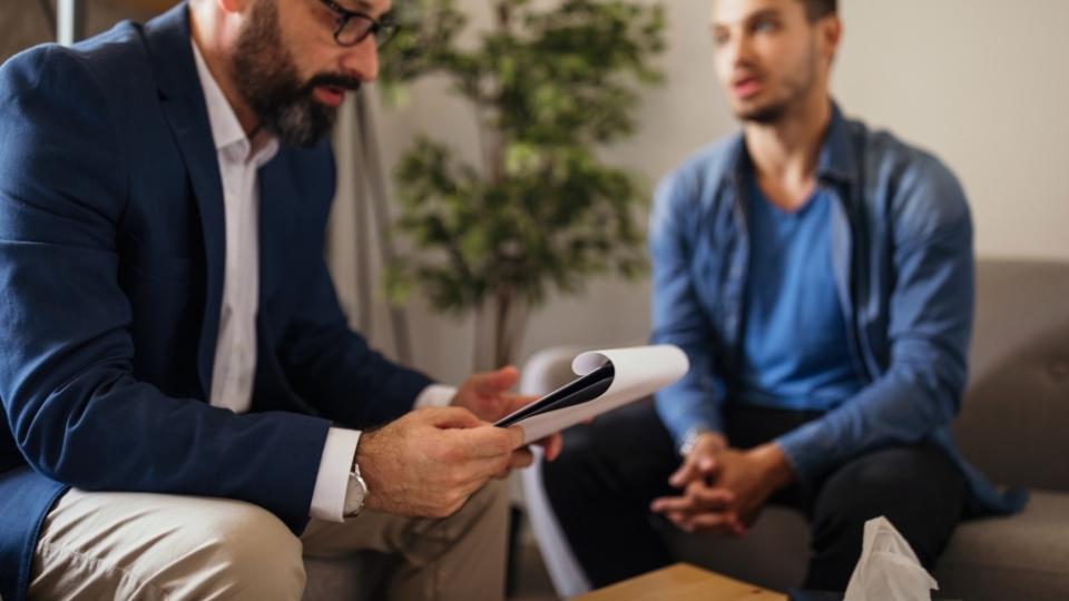 How to Apply for Medicaid in Utah: Benefits for Addiction Programs 1 How to Apply for Medicaid you can file online, through mail, or over the phone.