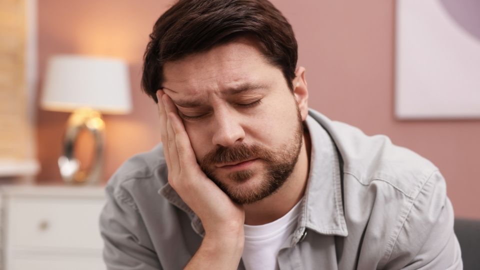 What Does Meth Feel Like? The High, the Crash, and the Cycle of Addiction 1 What Does Meth Feel Like It feels like an intense rush of euphoria.